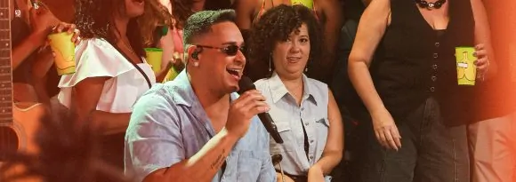Xanddy Harmonia revisita sucessos da carreira em gravação no Macaco Sessions