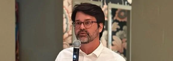 Encontro em Salvador reúne lideranças empresariais para debater adoção de IA nos negócios