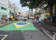 Churrascaria de Salvador amplia incentivo à pintura de bandeiras do Brasil nos bairros