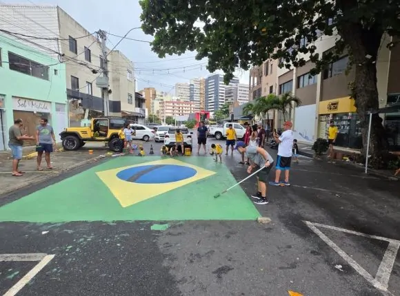 Churrascaria de Salvador amplia incentivo à pintura de bandeiras do Brasil nos bairros