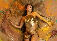 Claudia Leitte se destaca entre artistas do Axé em ranking do Spotify