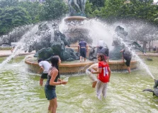 Europa enfrenta onda de calor histórica e especialistas alertam para nova realidade climática