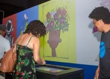 Exposição “Mundo Zira” segue em Salvador com livros, cores e imaginação