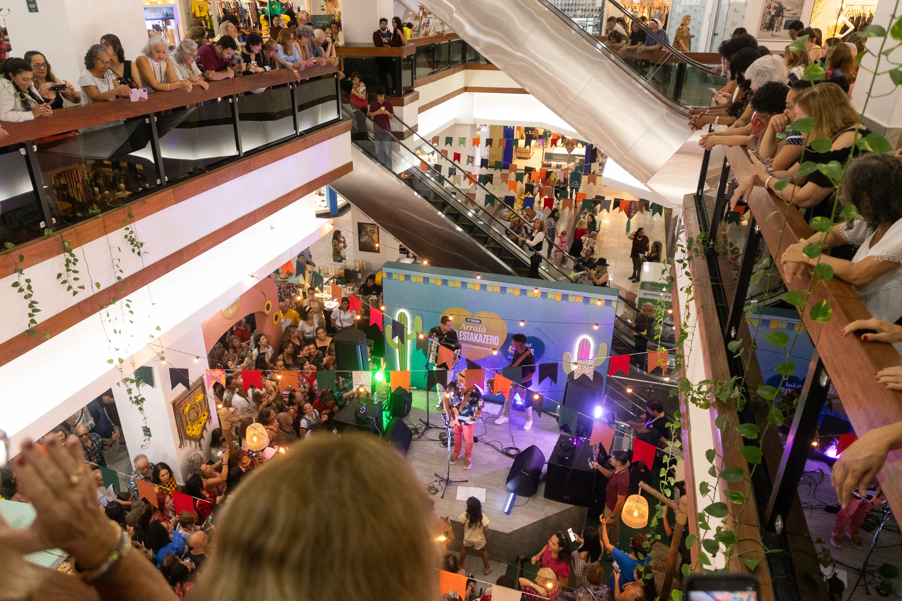 Show de Leo Estakazero no Shopping Itaigara