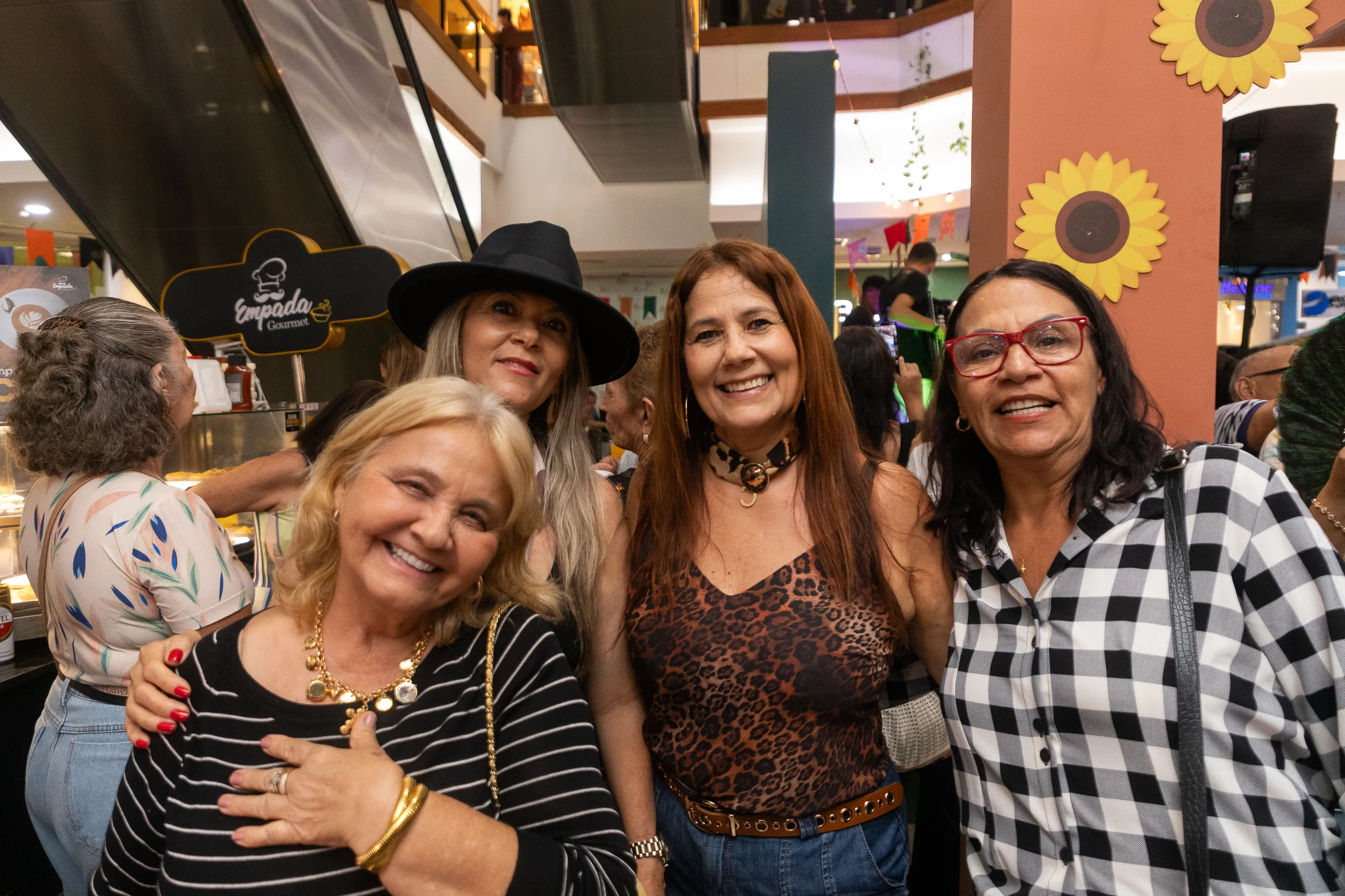 Nete, Joelma, Cristiane e Sueli