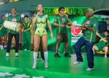 Ivete Sangalo e campeões do penta protagonizam show em amistoso da Seleção Brasileira