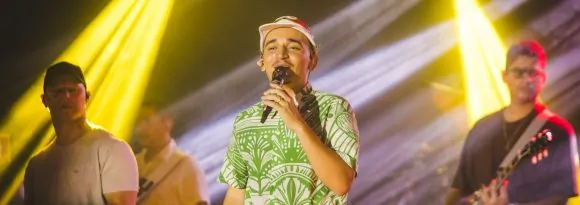 João Gomes celebrou raízes do forró em noite lotada no Climinha de São João