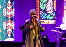 Carlinhos Brown encerra festival no Marrocos com multidão e celebra conexão entre Bahia e África