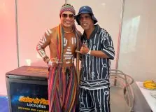 Ronaldinho Gaúcho visita camarim da Timbalada antes de show na Feijoada do Siriguela