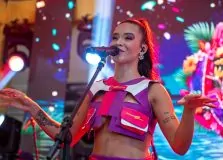 Alice Moraes estreia como vocalista da Levada Louca e se prepara para show em Salvador