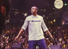 Brasil x Noruega será comandado por show de Thiaguinho na Arena Brasil, em Salvador