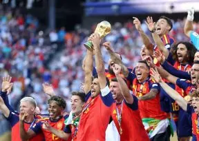 Espanha vence a Argentina na prorrogação e conquista o bicampeonato da Copa do Mundo