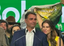 Flávio Bolsonaro oficializa candidatura à Presidência da República nas Eleições 2026