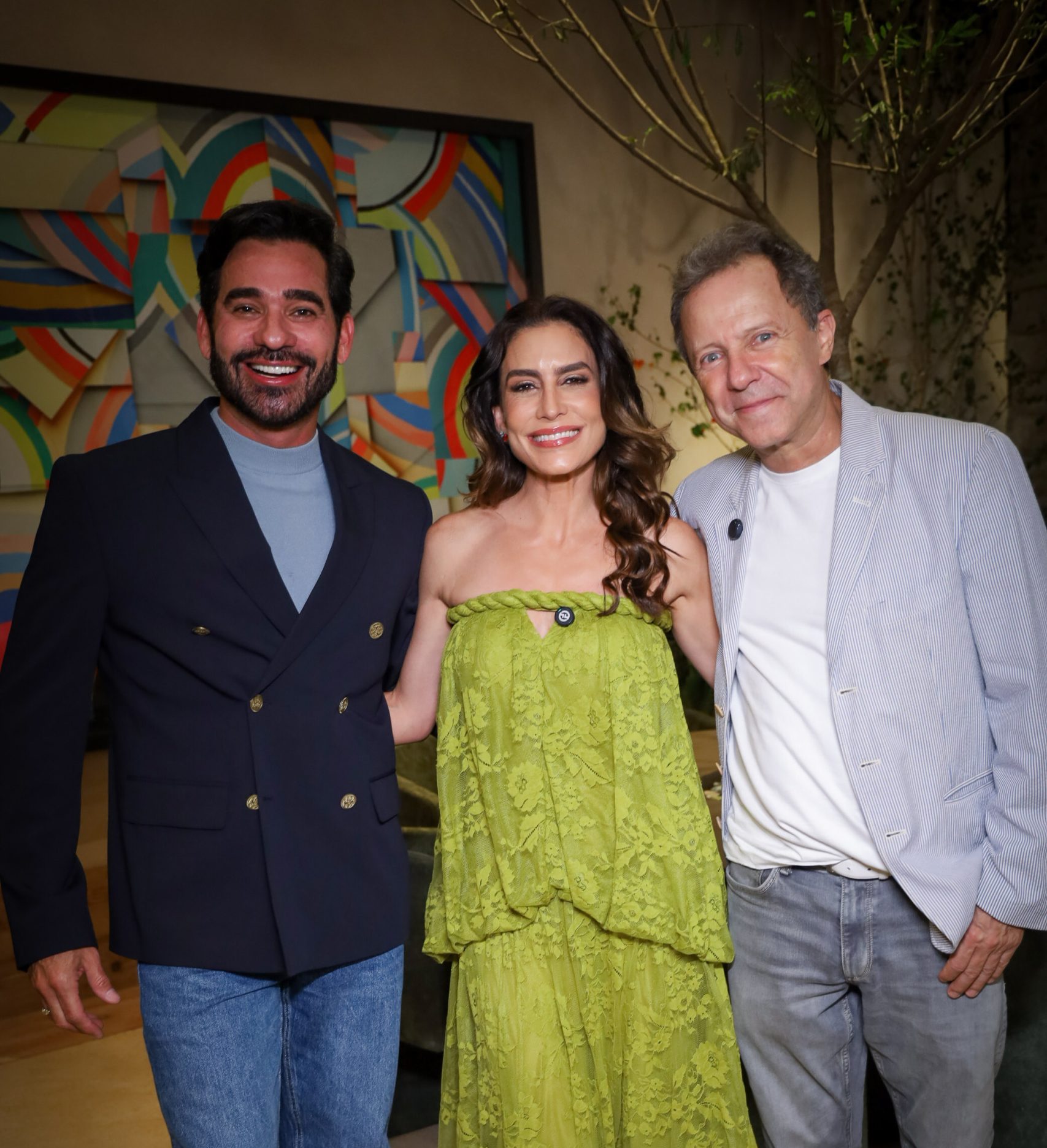 Marlon Gama, Ticiana Villas Boas e Vik Muniz .