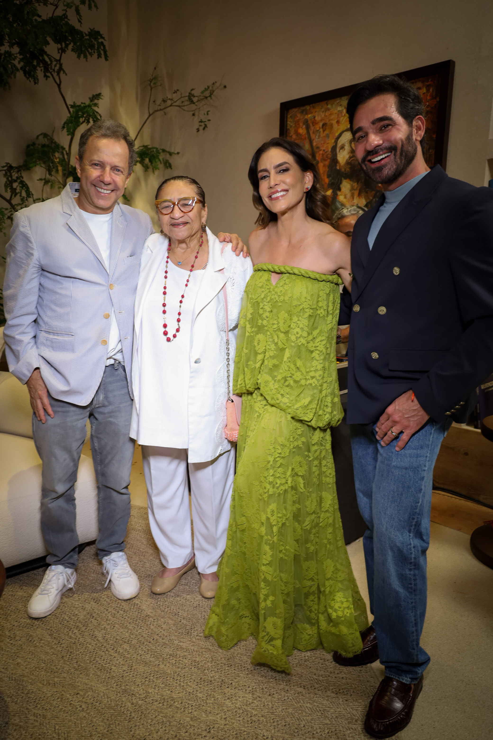 Vik Muniz, Licia Fabio, Ticiana Vilas Boas e Marlon Gama