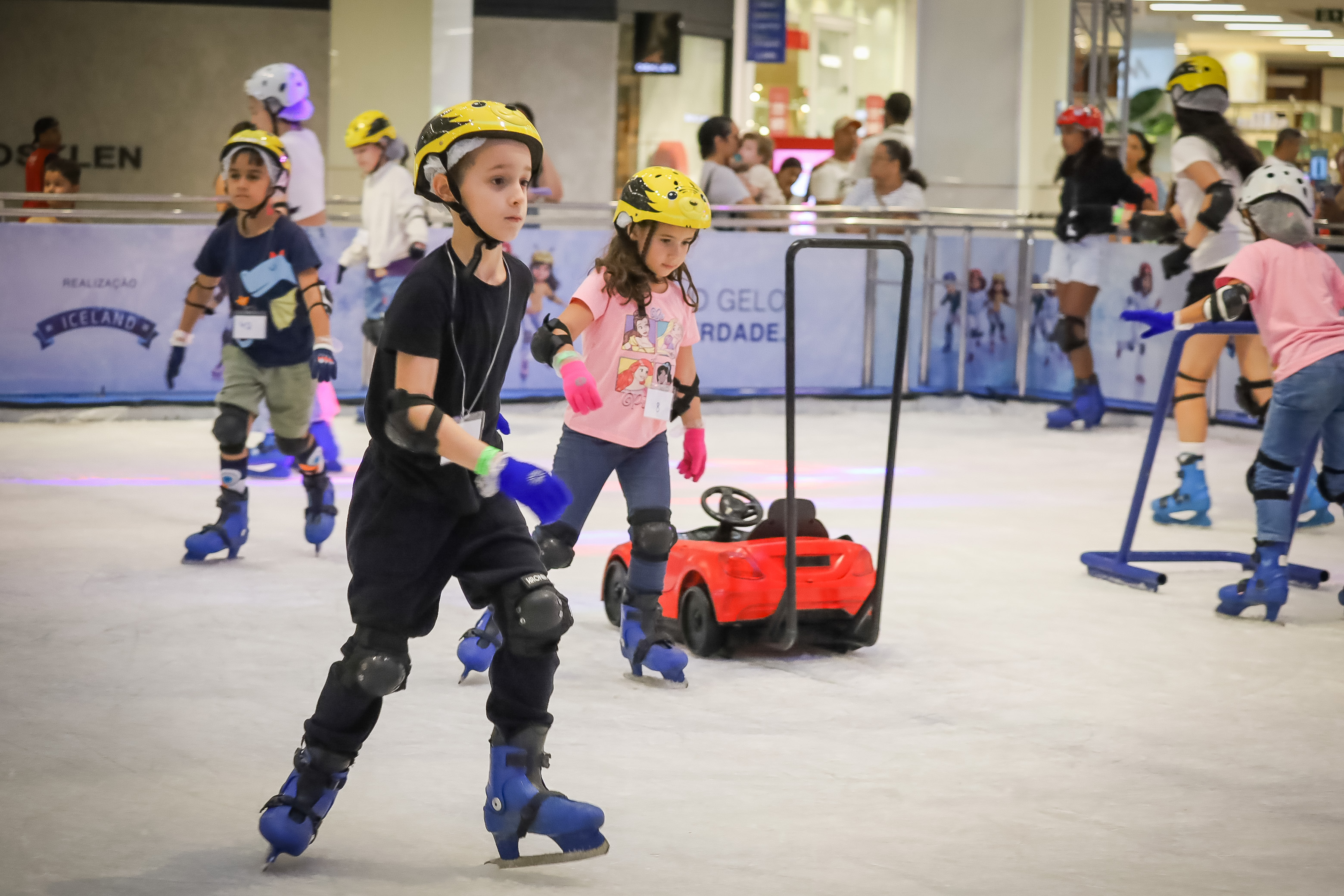 Pista de Gelo do Shopping Barra