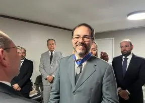 Iran Esmeraldo Leite toma posse como desembargador eleitoral titular do TRE-BA
