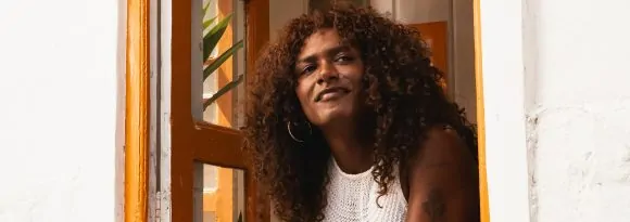 Liniker grava sucesso de Milton Nascimento durante participação em projeto nacional