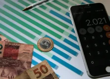 Mercado financeiro reduz projeção da inflação e mantém expectativa da Selic em 14%