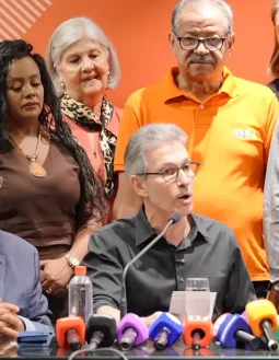 Novo oficializa Romeu Zema como candidato à Presidência da República
