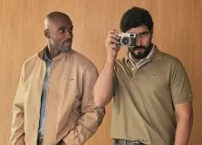 Lacoste enaltece a paternidade em campanha estrelada do Rafael Zulu e Renato Góes