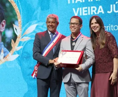 Fotos – Comenda da Ordem 2 de Julho homenageia personalidades e instituições por contribuição à democracia