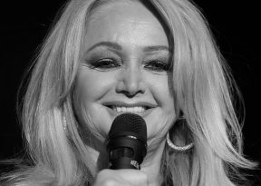 Luto! Morre Bonnie Tyler, dona do hit “Total Eclipse of the Heart”, aos 75 anos