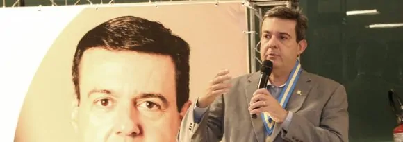 Vice-almirante Gustavo Garriga se despede das águas baianas com homenagem da ANB e SOAMAR