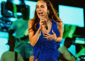 Claudia Leitte relembra momento que entendeu seu propósito na música: “canto para ver gente feliz”