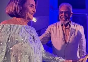 Festa de 90 anos de Lucinha Araújo reúne artistas e personalidades no Rio de Janeiro