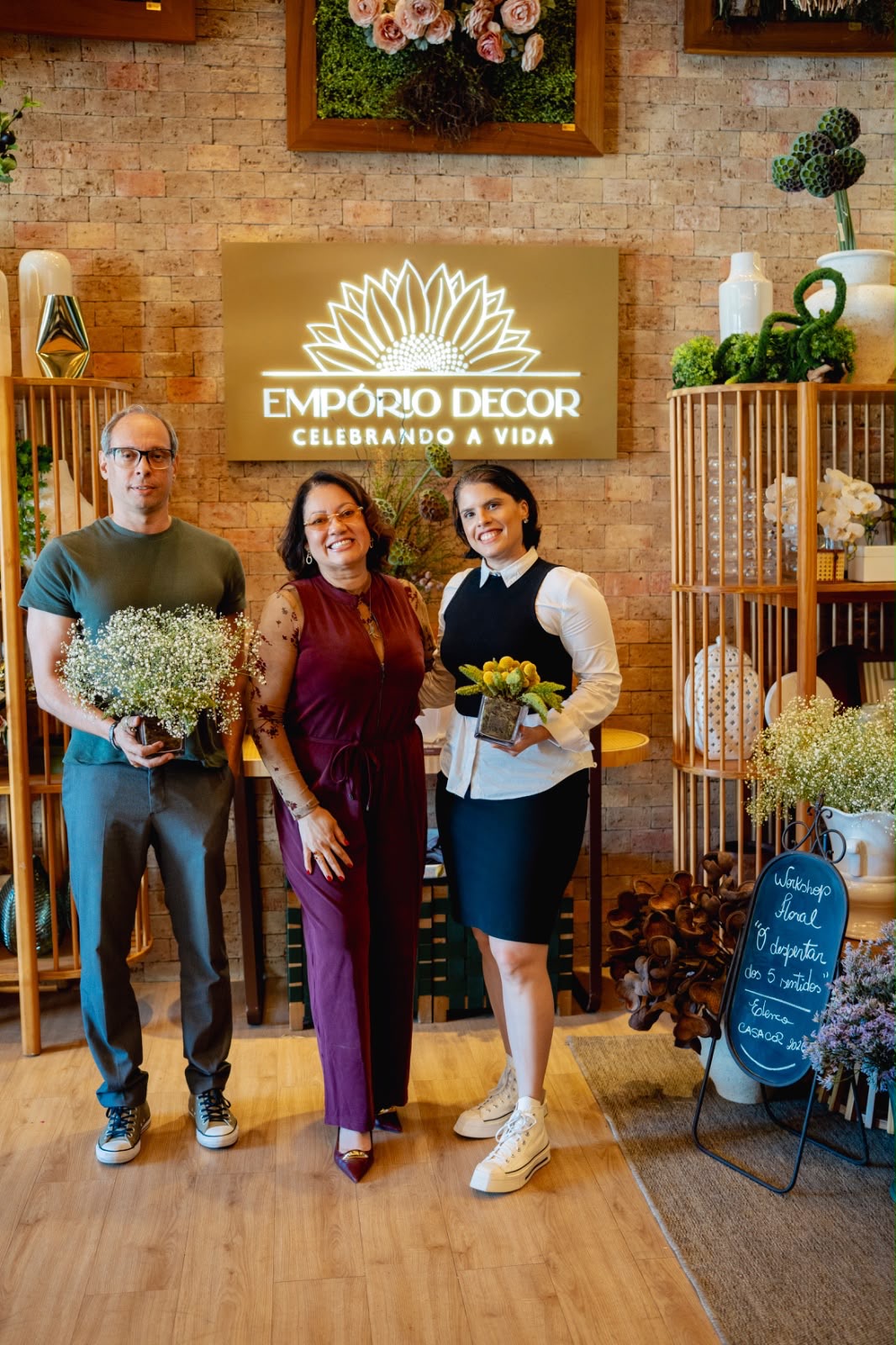 Nicholas Bruny e Nathalie Souza com Elis Piñón