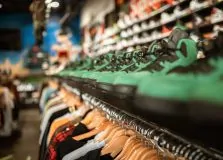 Receita Federal apreende mais de R$ 1 milhão em produtos falsificados em outlets de Salvador