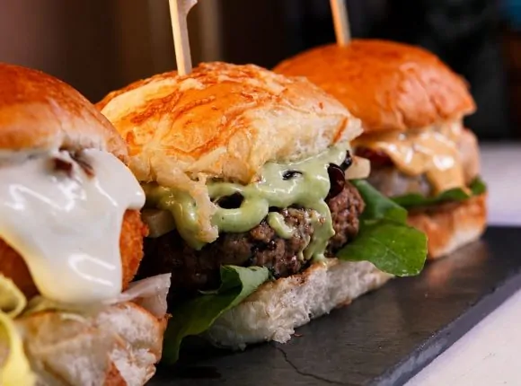 Salvador Burger Gourmet reúne seleção de hamburguerias e restaurantes com receitas especiais