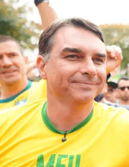 Salvador vai receber ato pró campanha de Flávio Bolsonaro à Presidência