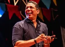 Targino Gondim conquista prêmio de Melhor Audiovisual do São João da Bahia