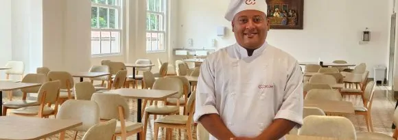 Chef premiado em Salvador comanda gastronomia afetiva do Hospital Casa de Retiro São Francisco