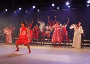 Cine SESI abre terceira edição em Salvador com homenagem ao Bando de Teatro Olodum