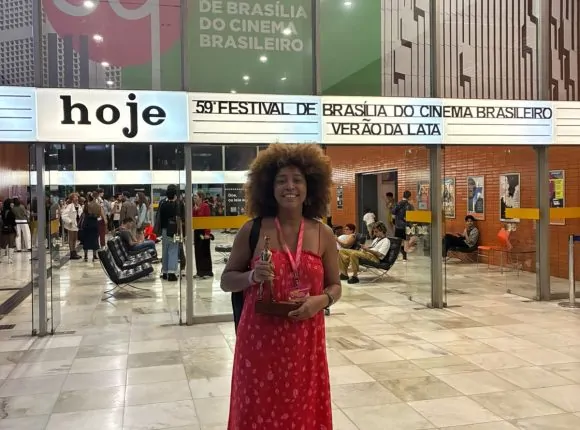 Documentário sobre as atrizes do Bando de Teatro Olodum é premiado em festival nacional de cinema