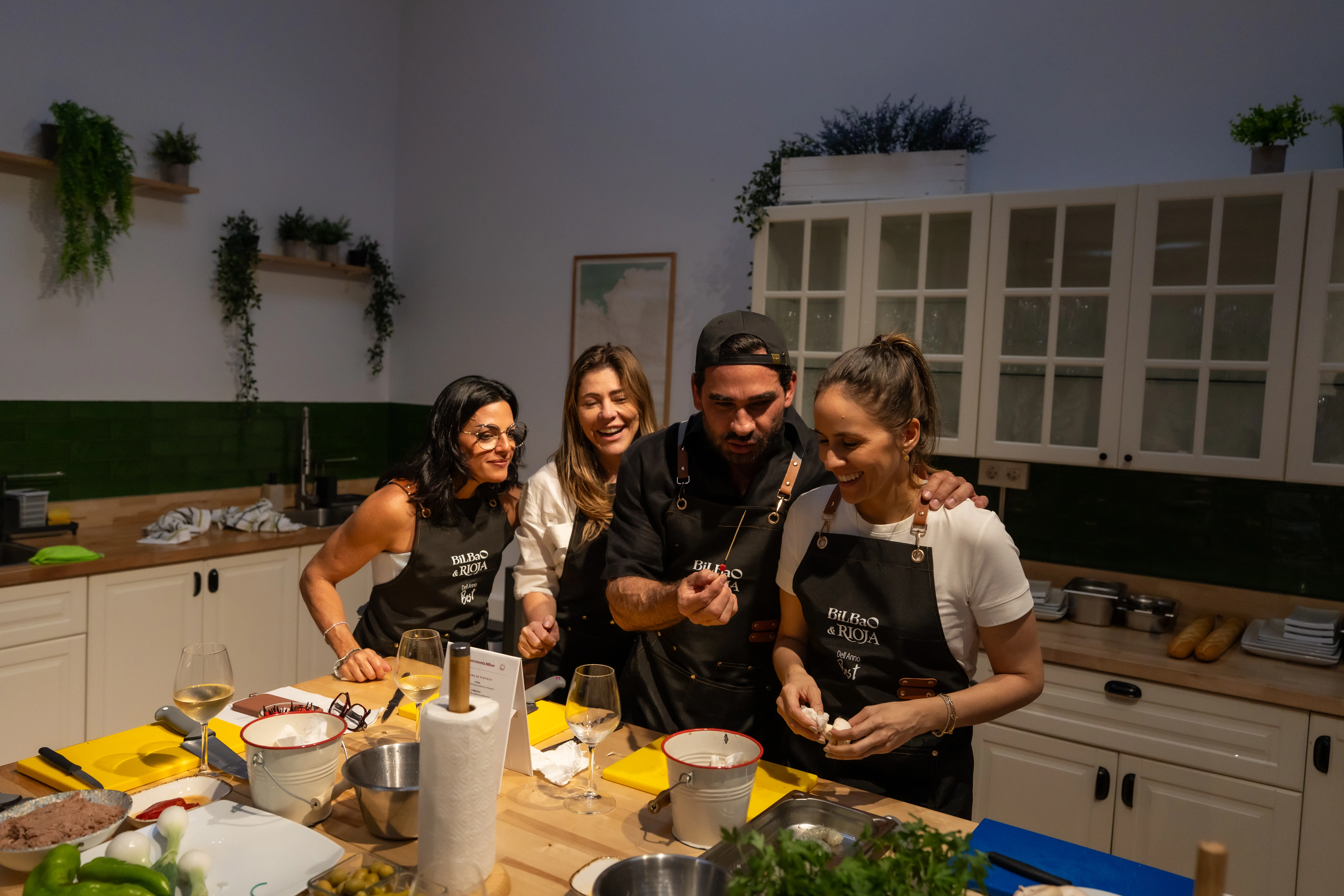 Dell Anno Best em Bilbao e Rioja