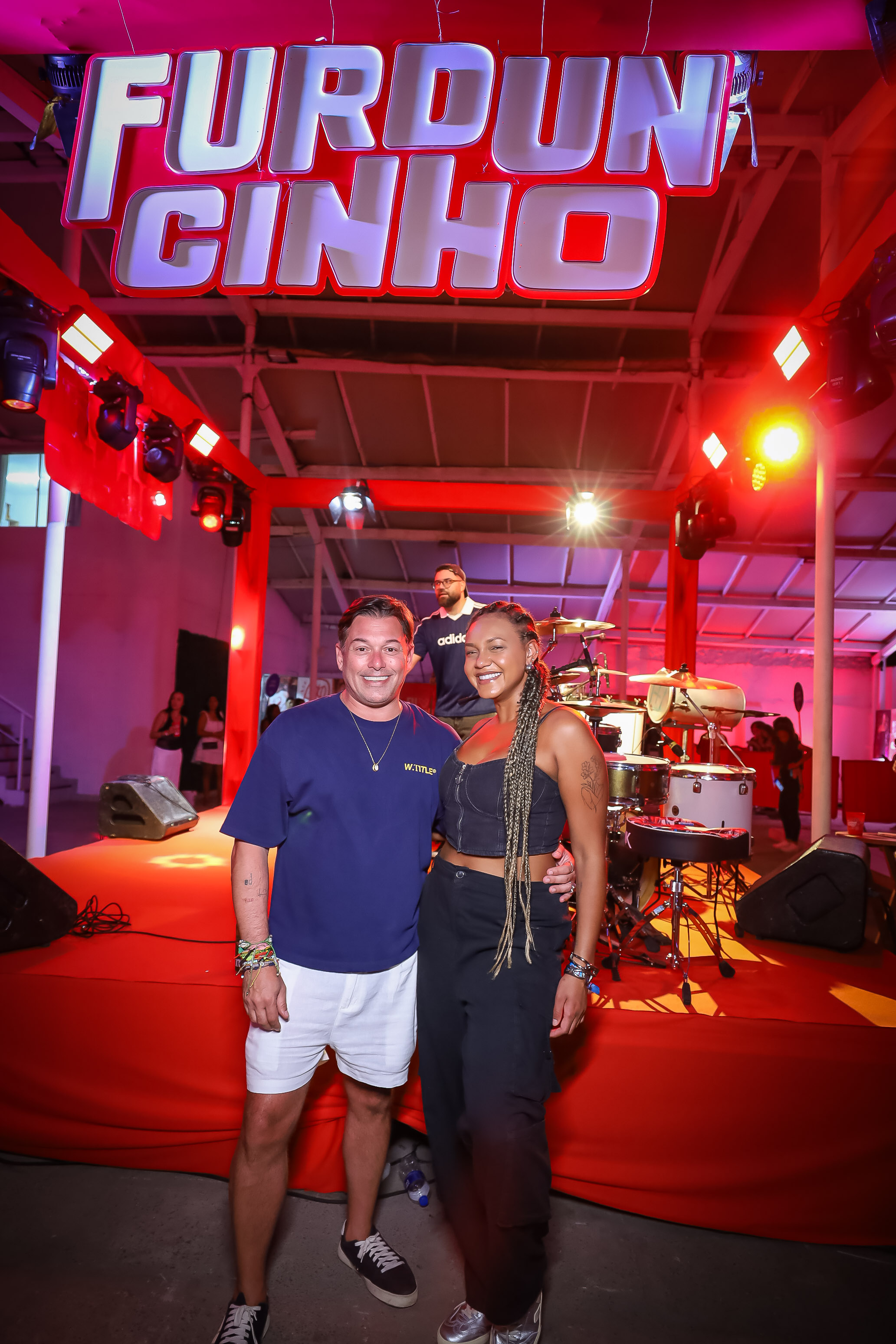 Peter Carnevalli e Jessi Alves