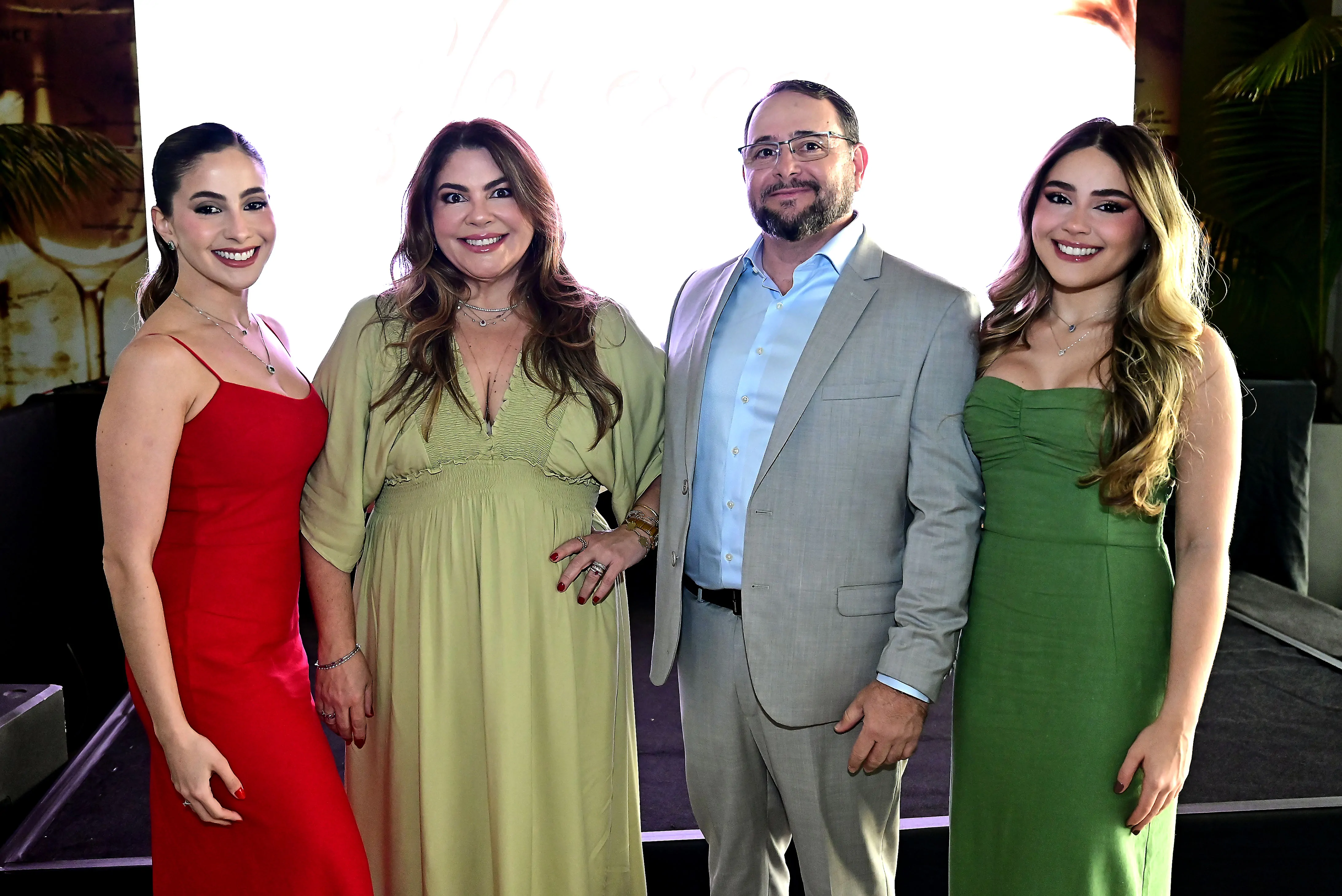 Camila Montargil, Mayle Montargil, Paulo Meirelles e Júlia Meirelles