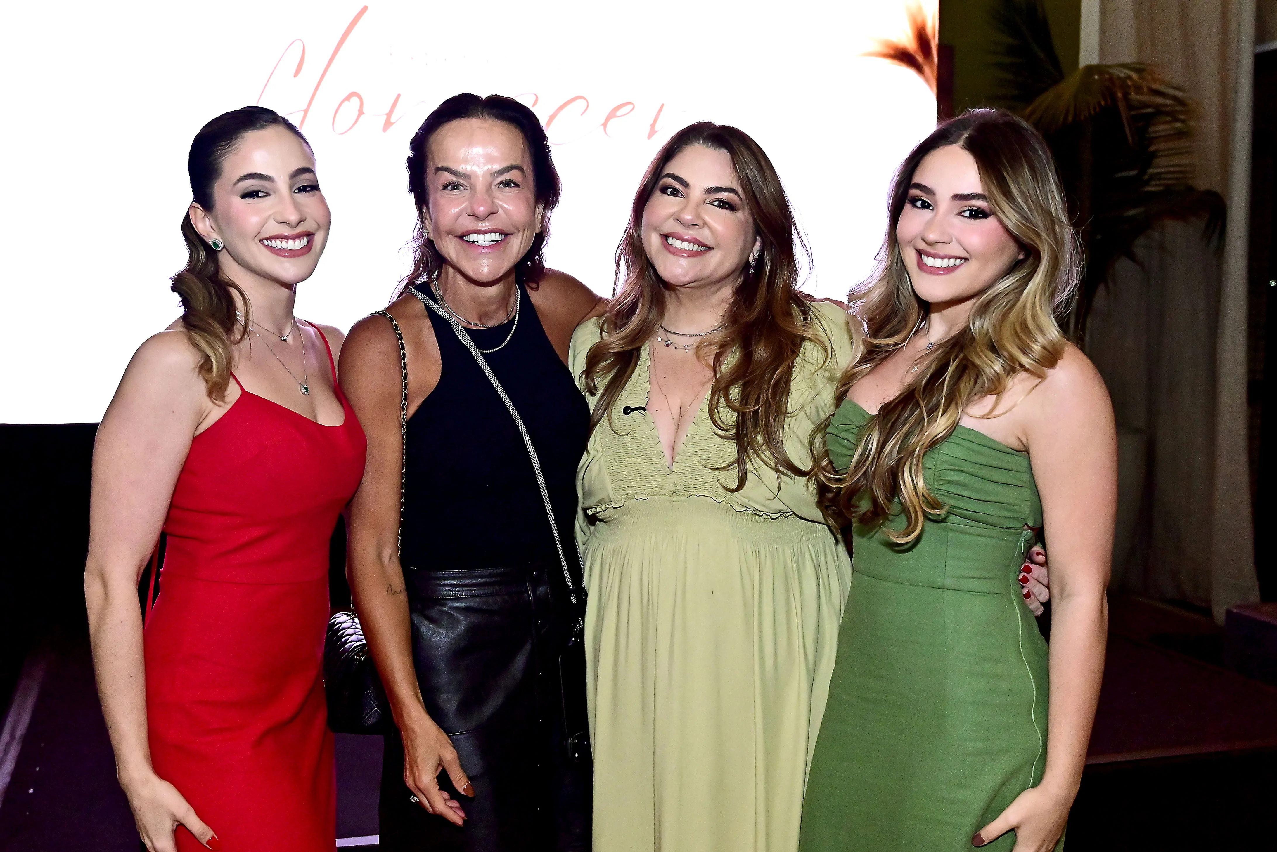 Camila Montargil, Cynthia Sangalo, Mayla Montargil e Júlia Meirelles