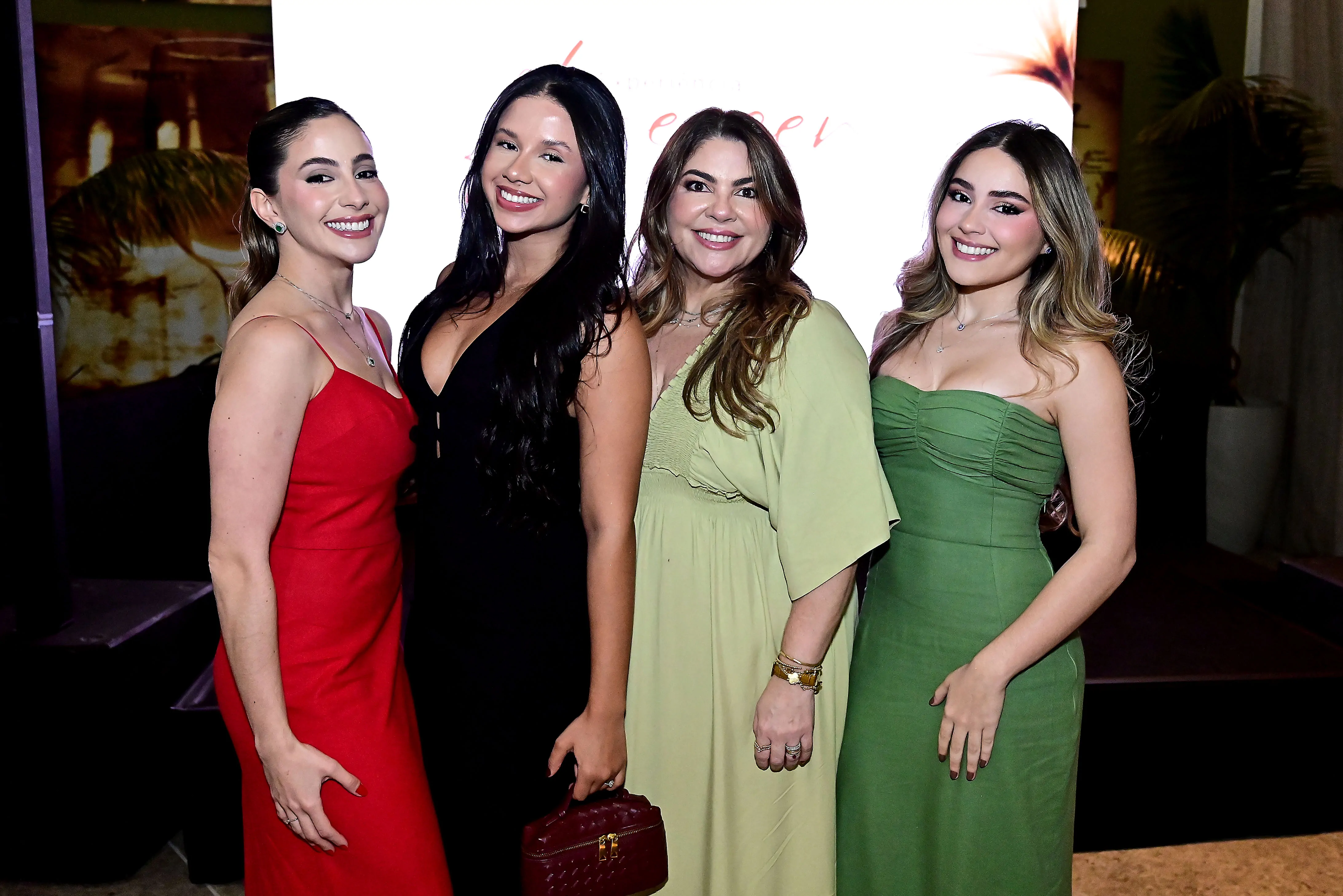 Camila Montargil, Sophia Cruz, Mayla Montargil e Júlia Meirelles