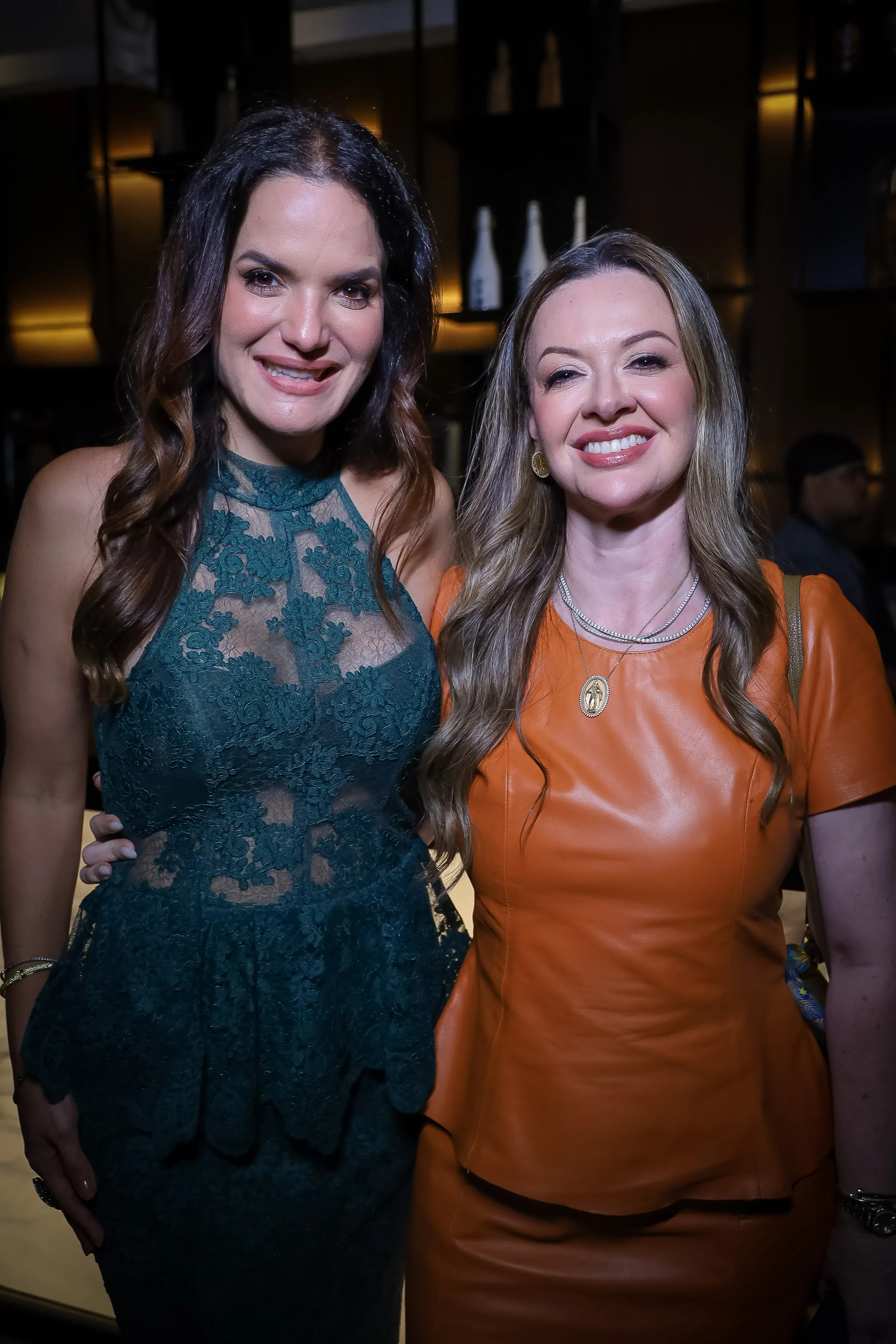 Roberta Broder e Isabela Suarez