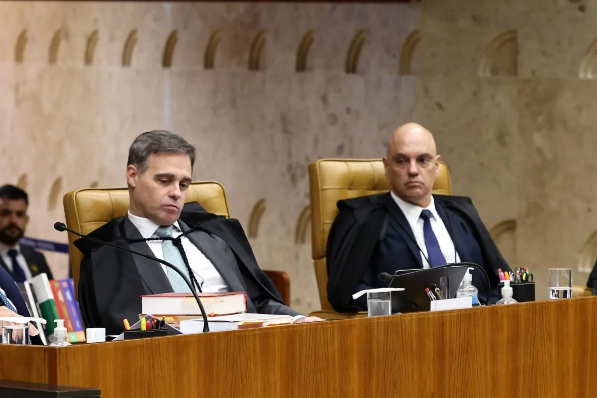 André Mendonça e Alexandre de Moraes