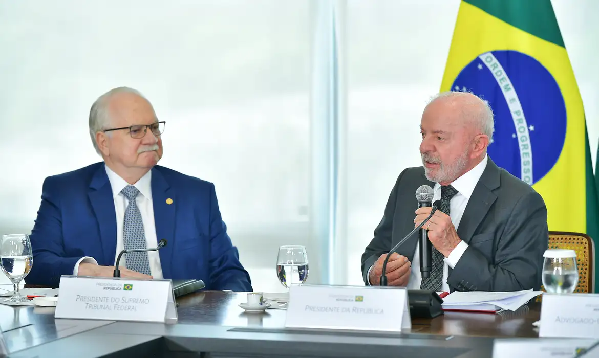 Edson Fachin e Lula