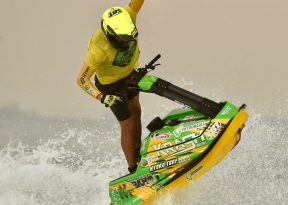 Piloto baiano, Bruno Jacob, vence mais uma etapa de Jet Waves do Sul-Americano