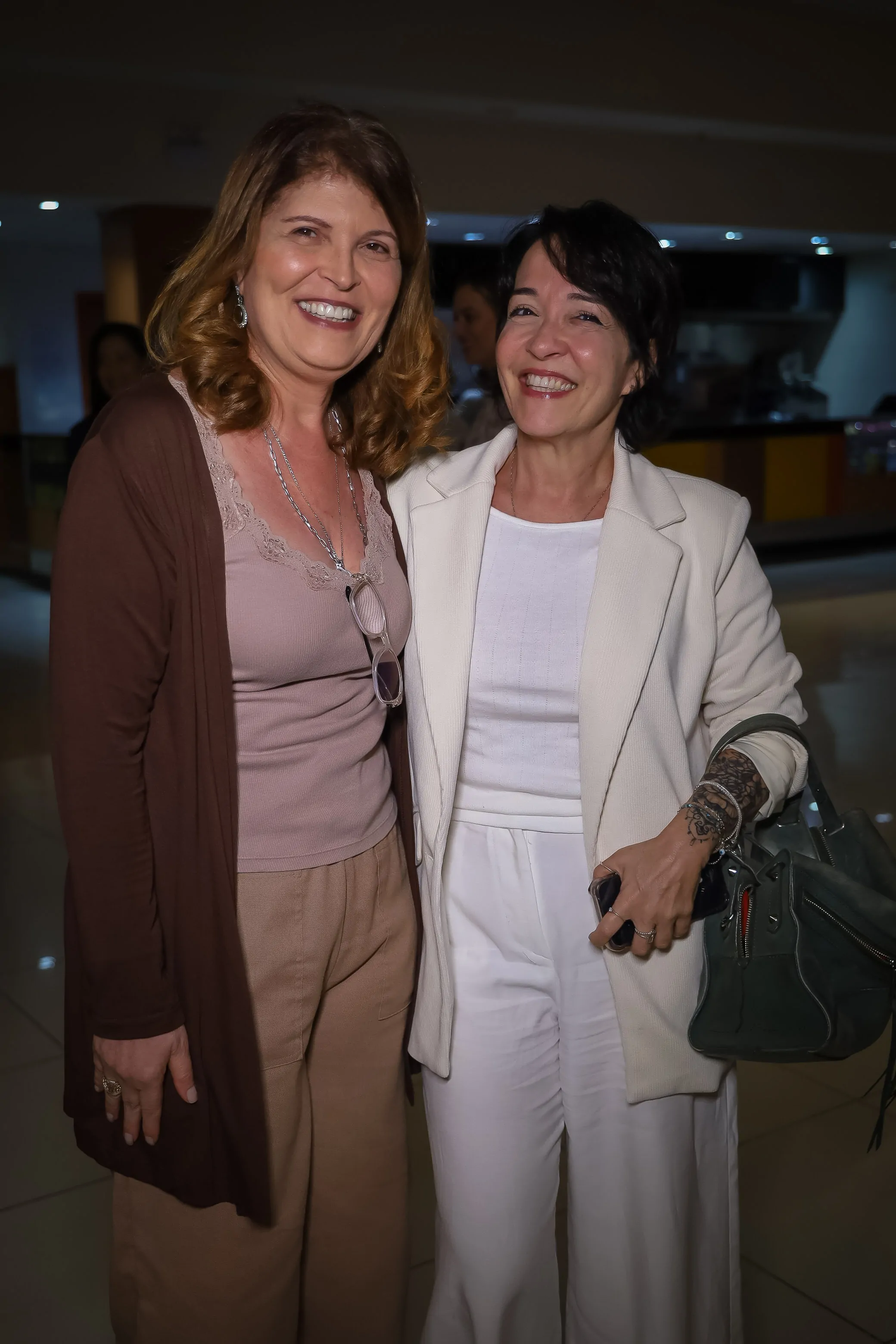 Helenice Weber e Mônica Carvalho