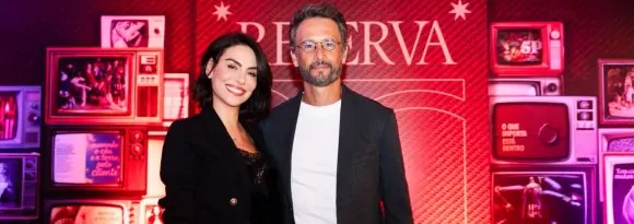 Rodrigo Santoro surpreende em celebração de 20 anos da Reserva no Rio de Janeiro