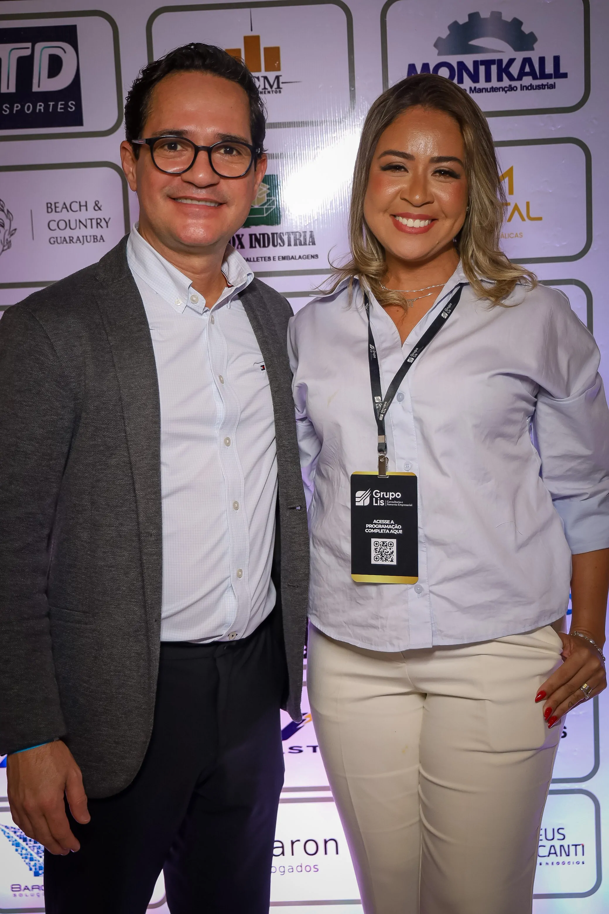 Cezar Almeida e Lilian Muniz